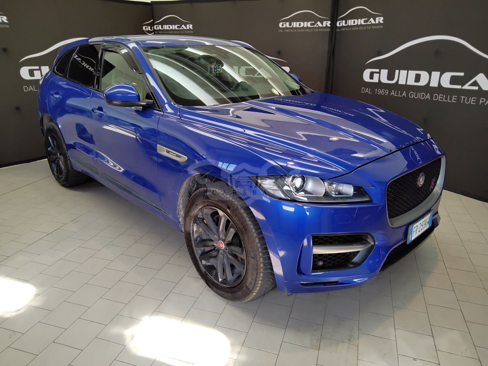 Jaguar F-Pace 2.0d R Sport 2018