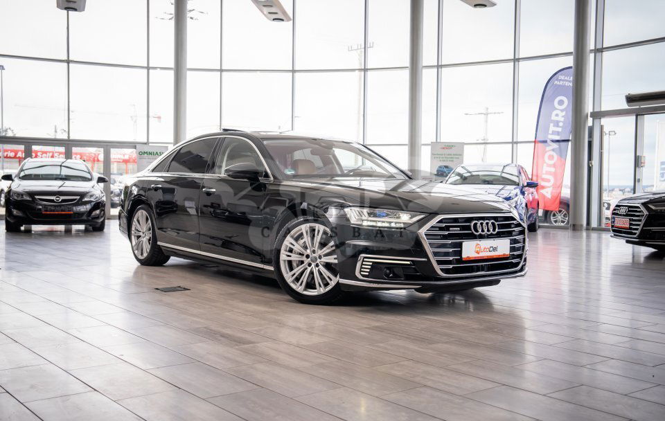 Audi A8 Long 60 TFSI 2020