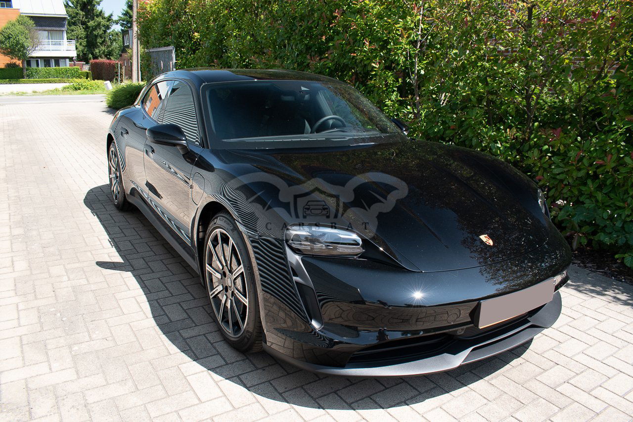 Porsche Taycan 2023