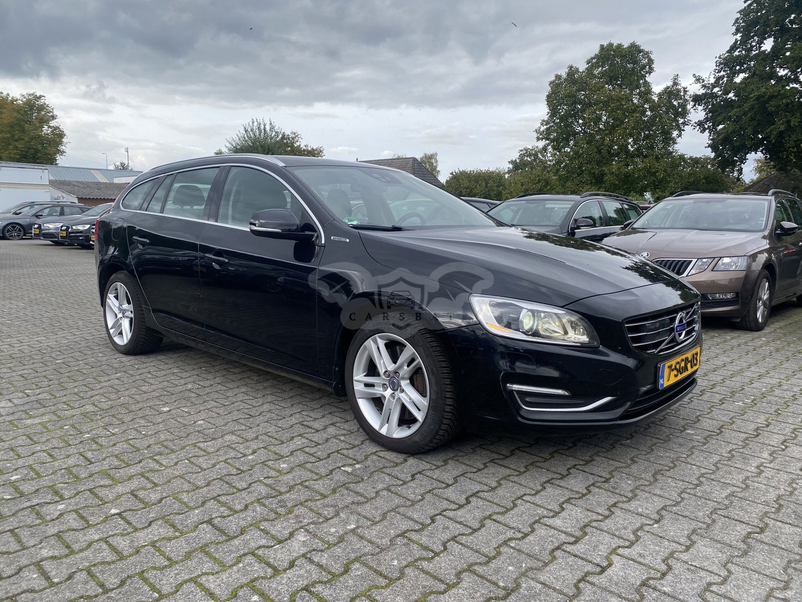 Volvo V60 D6 Summum 2013