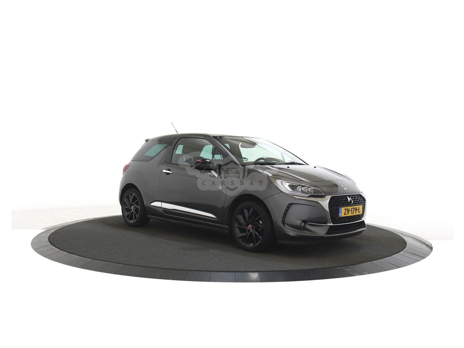 DS DS3 1.2i Performance Line 2019