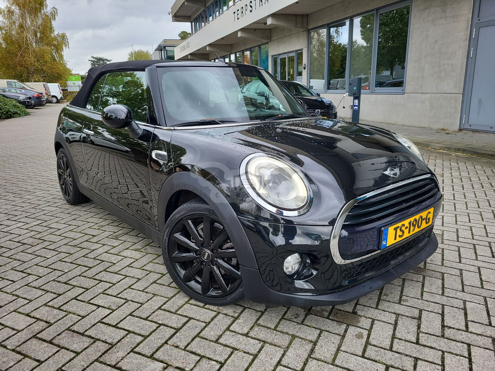 Mini Cabrio Cooper D 1.5 2016