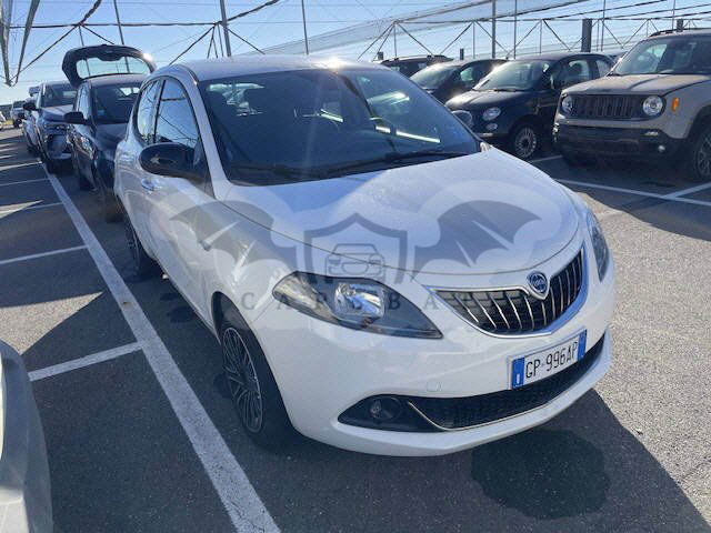 Lancia Ypsilon 1.0 2023