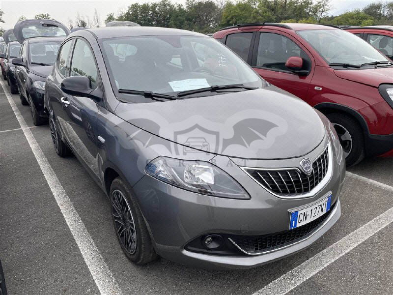 Lancia Ypsilon 1.0 Silver 2023