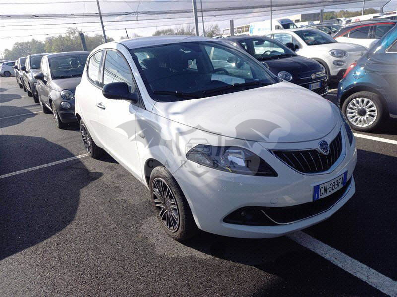 Lancia Ypsilon 1.0 2023