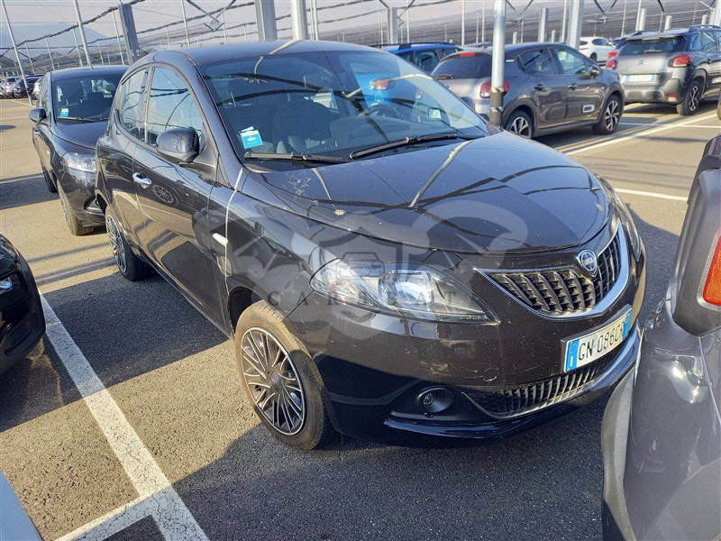 Lancia Ypsilon 1.0i 2023
