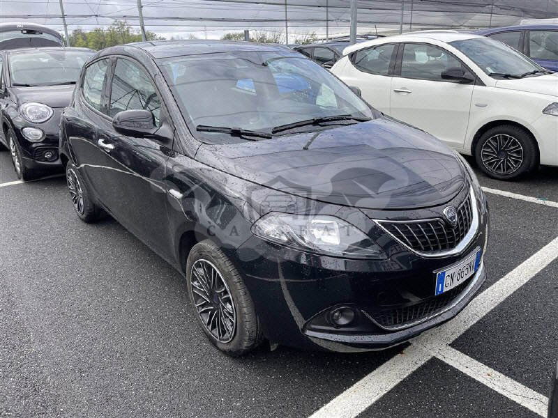 Lancia Ypsilon 1.0 2023