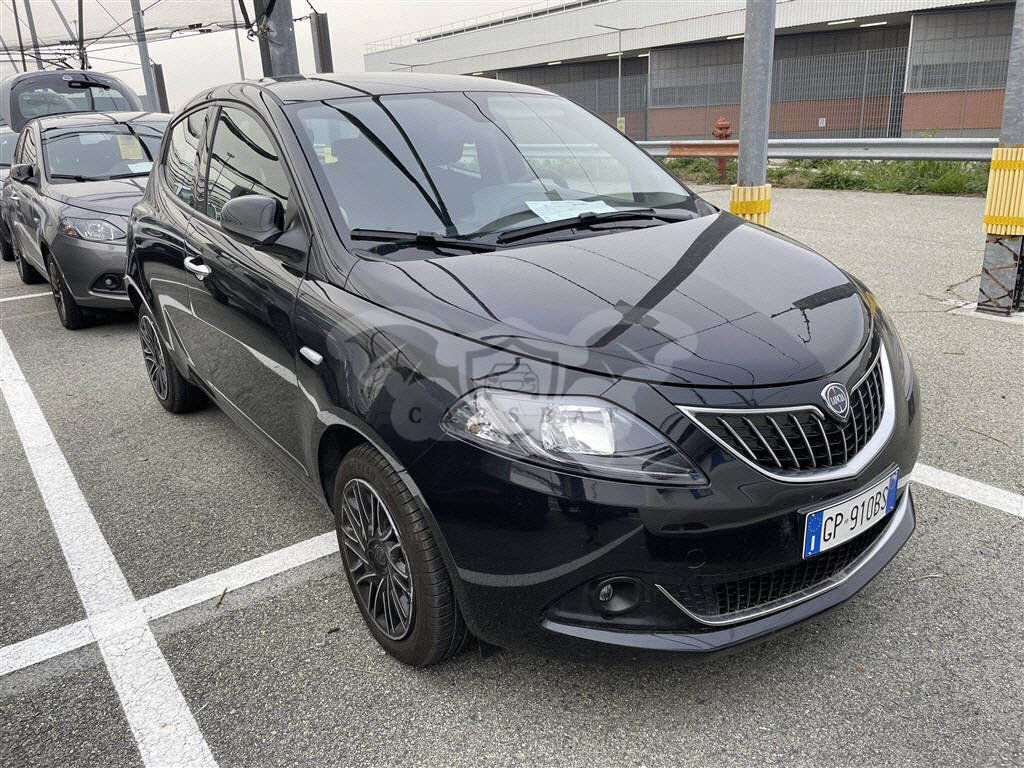 Lancia Ypsilon 1.0 2023