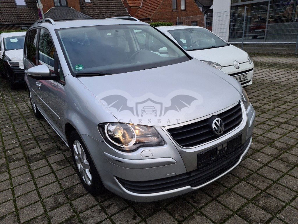 Volkswagen Touran 1.6 2010