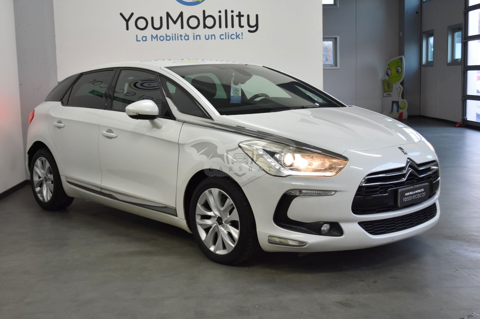 DS DS5 1.6 HDI Business 2012
