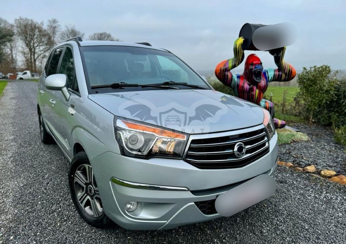 Ssangyong / KG Mobility Rodius 2.0 XDi 2015