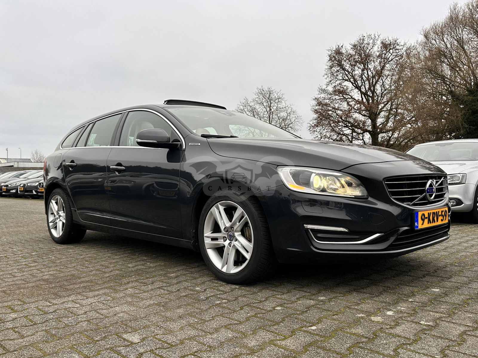 Volvo V60 2.4 Summum 2013