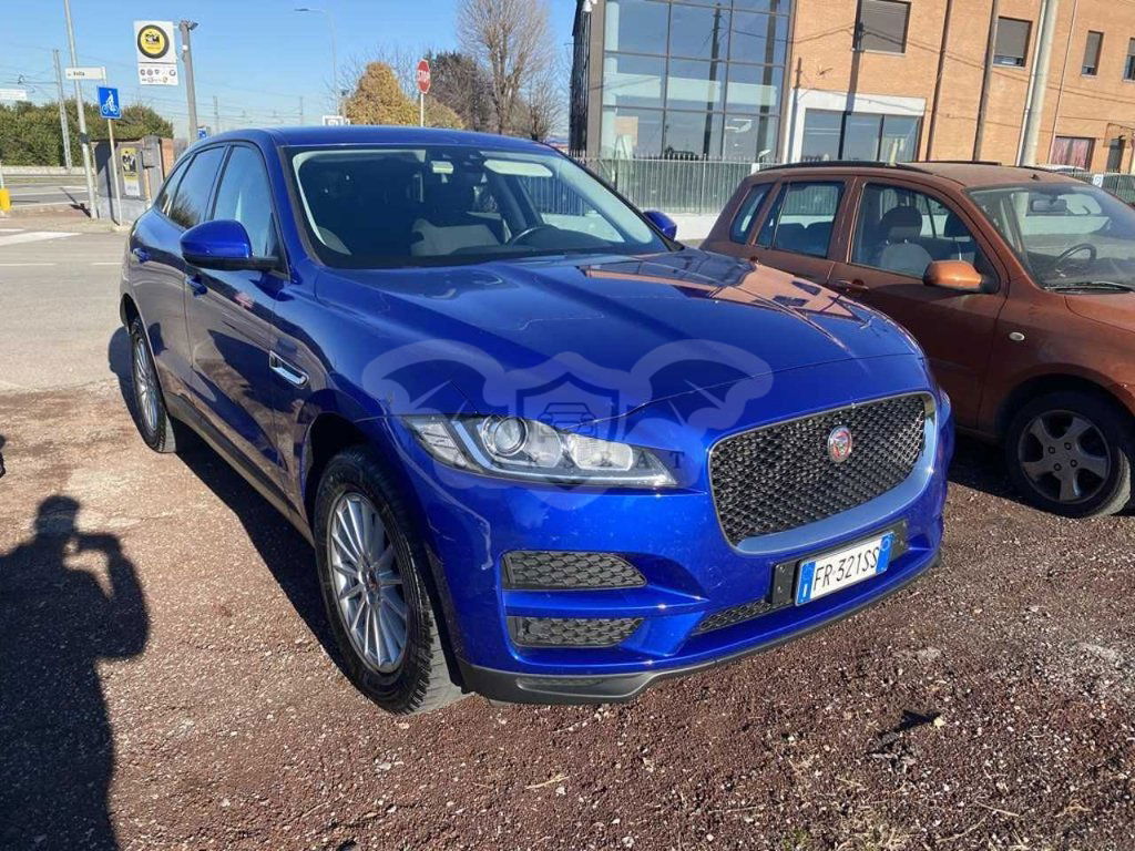 Jaguar F-Pace 2.0d Pure 2018