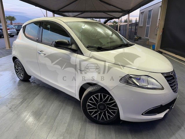 Lancia Ypsilon 1.2 2015