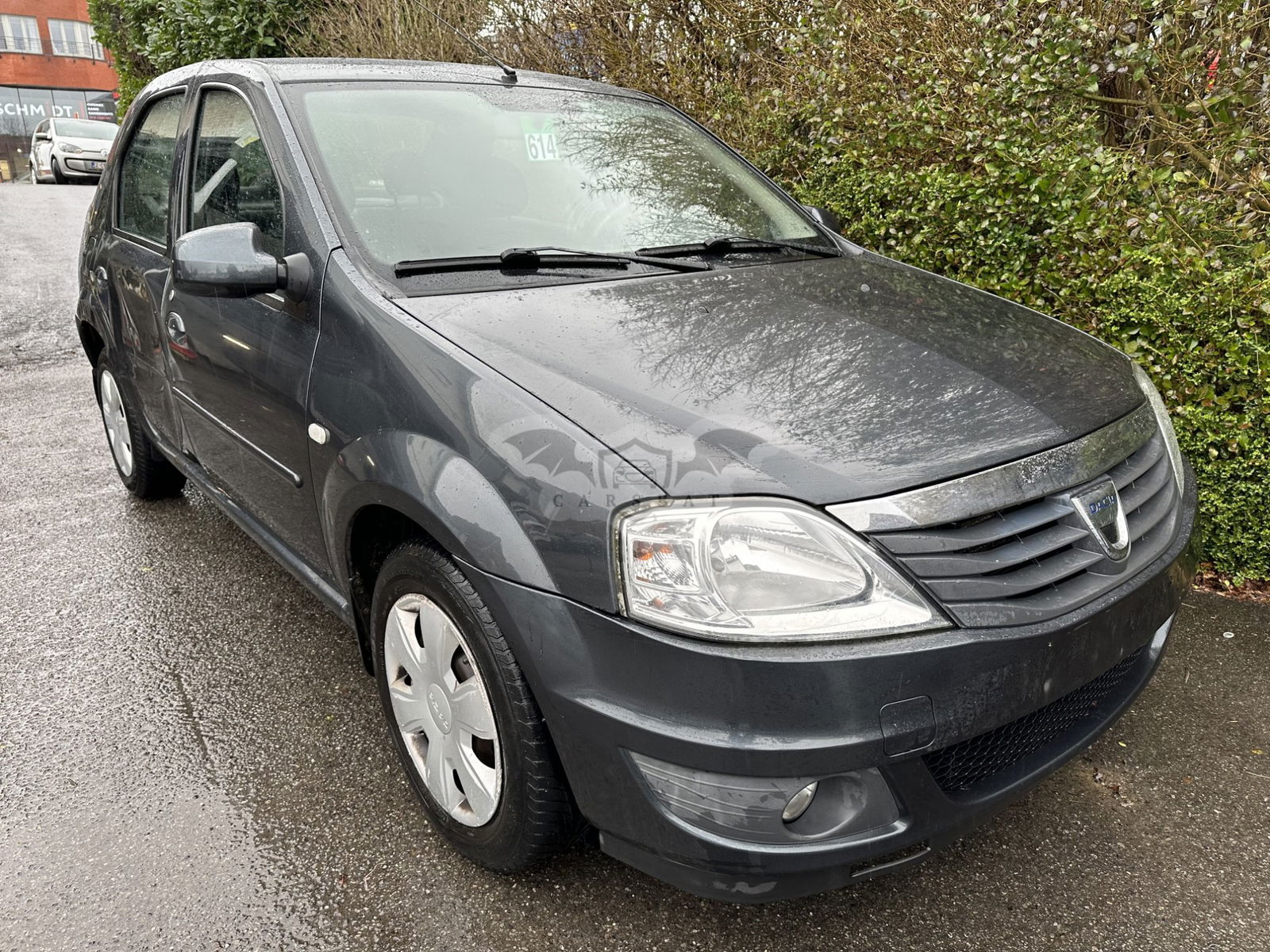 Dacia Logan 1.2i Laureate 2012