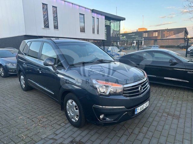 Ssangyong / KG Mobility Rodius 2.2 2016
