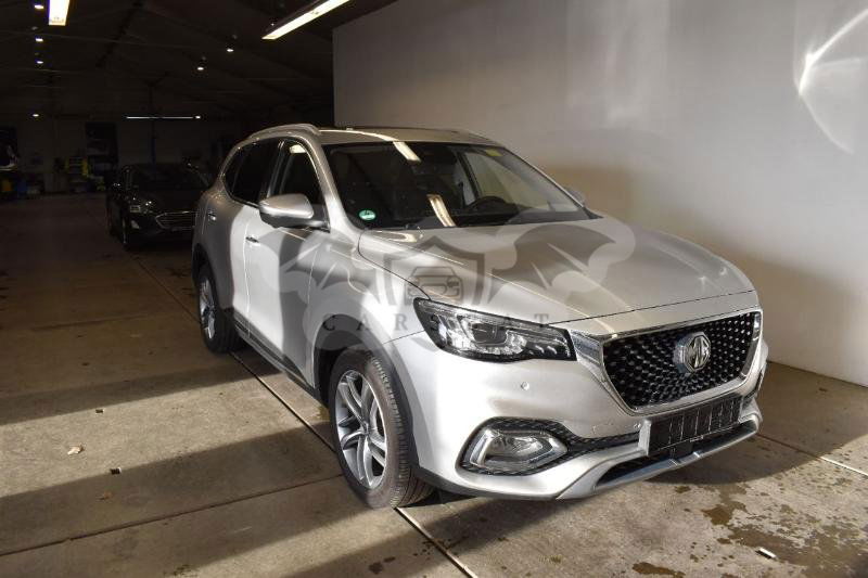 MG EHS Luxury 2021