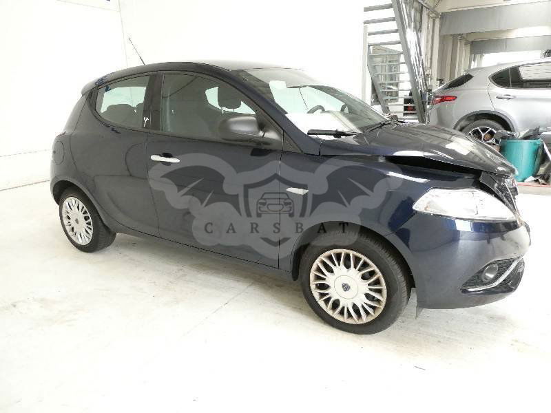 Lancia Ypsilon 1.2i Silver 2016