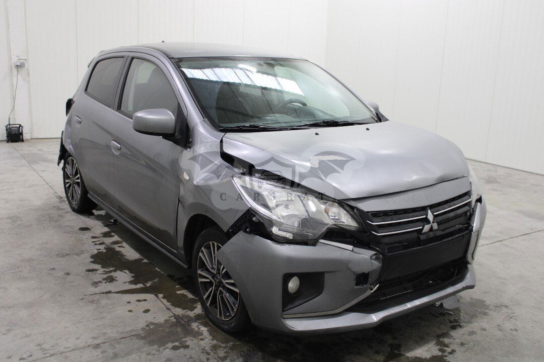 Mitsubishi Space Star 2020