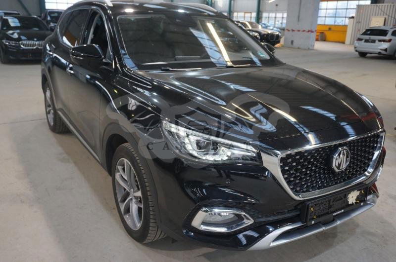 MG EHS Luxury 2021