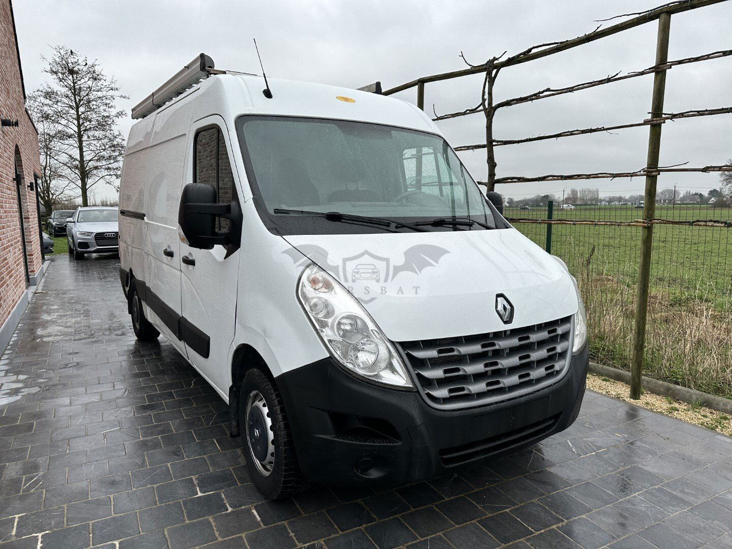 Renault Master L2H2 2.3 DCI 2012