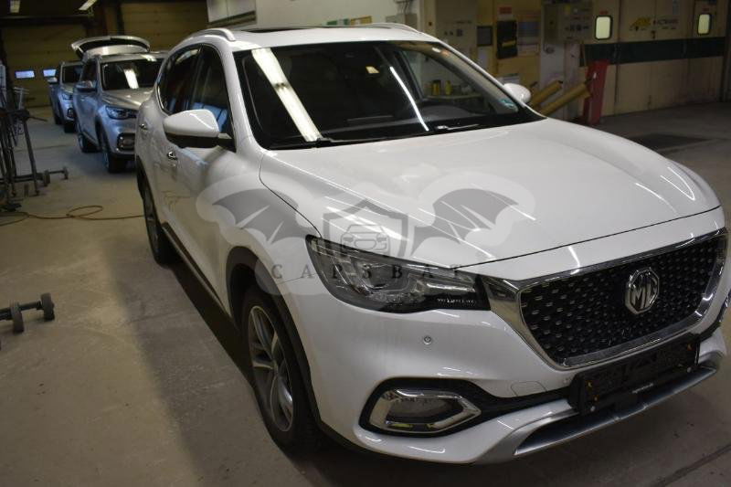 MG EHS Luxury 2021