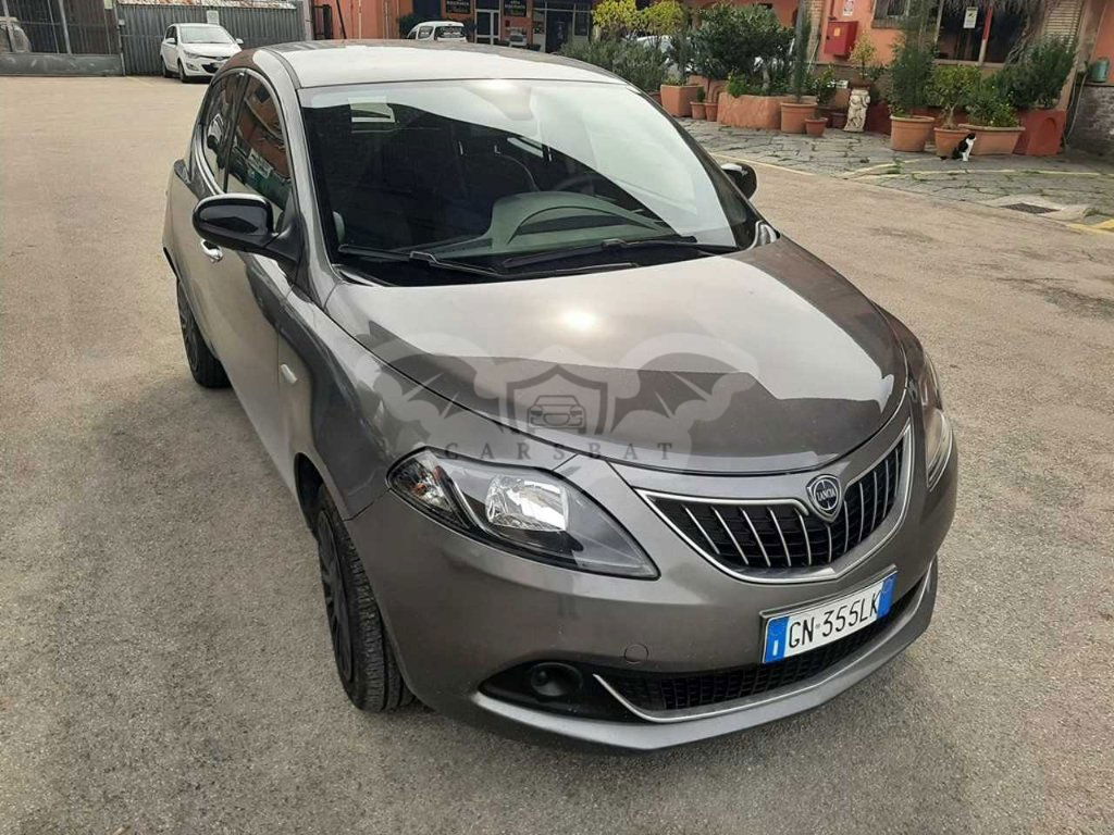 Lancia Ypsilon 1.0 Silver 2023