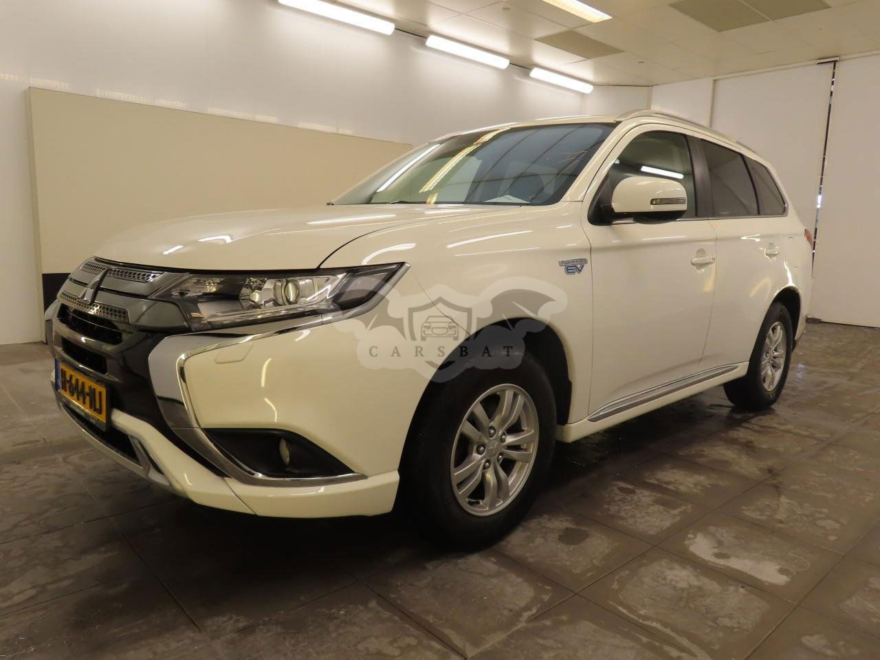 Mitsubishi Outlander 2020