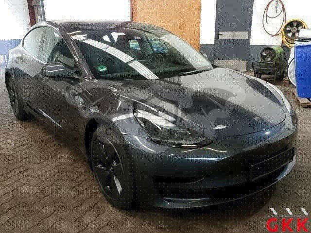 Tesla Model 3 Standard Range 2022