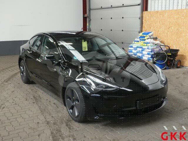 Tesla Model 3 Standard Range 2022