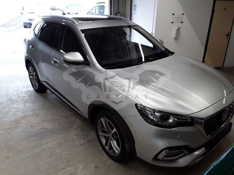 MG EHS Luxury 2022