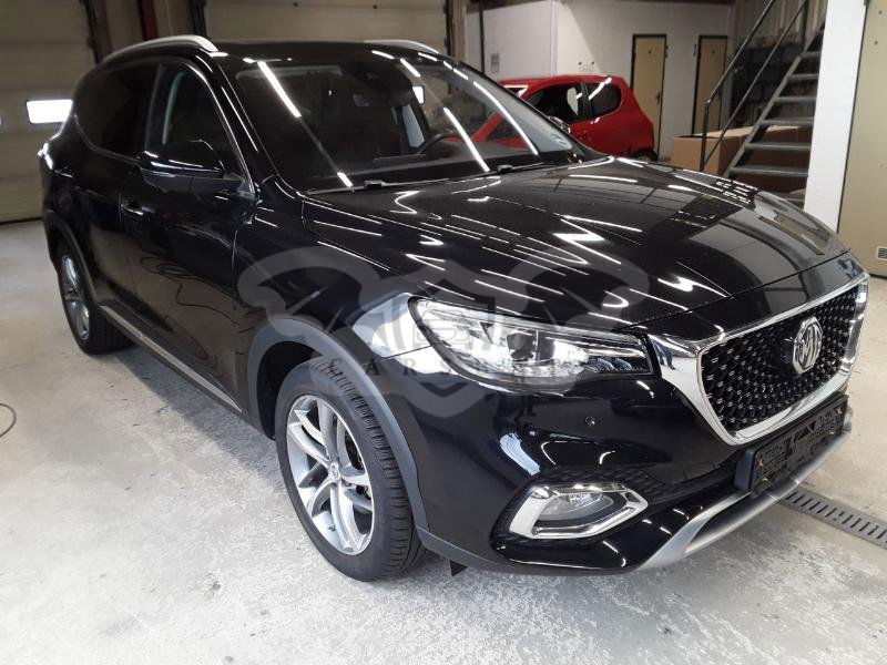 MG EHS Luxury 2022
