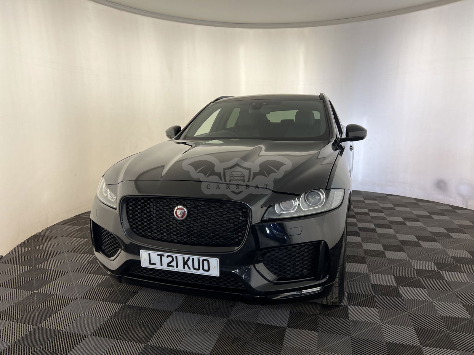 Jaguar F-Pace 2.0 Chequered Flag 2021