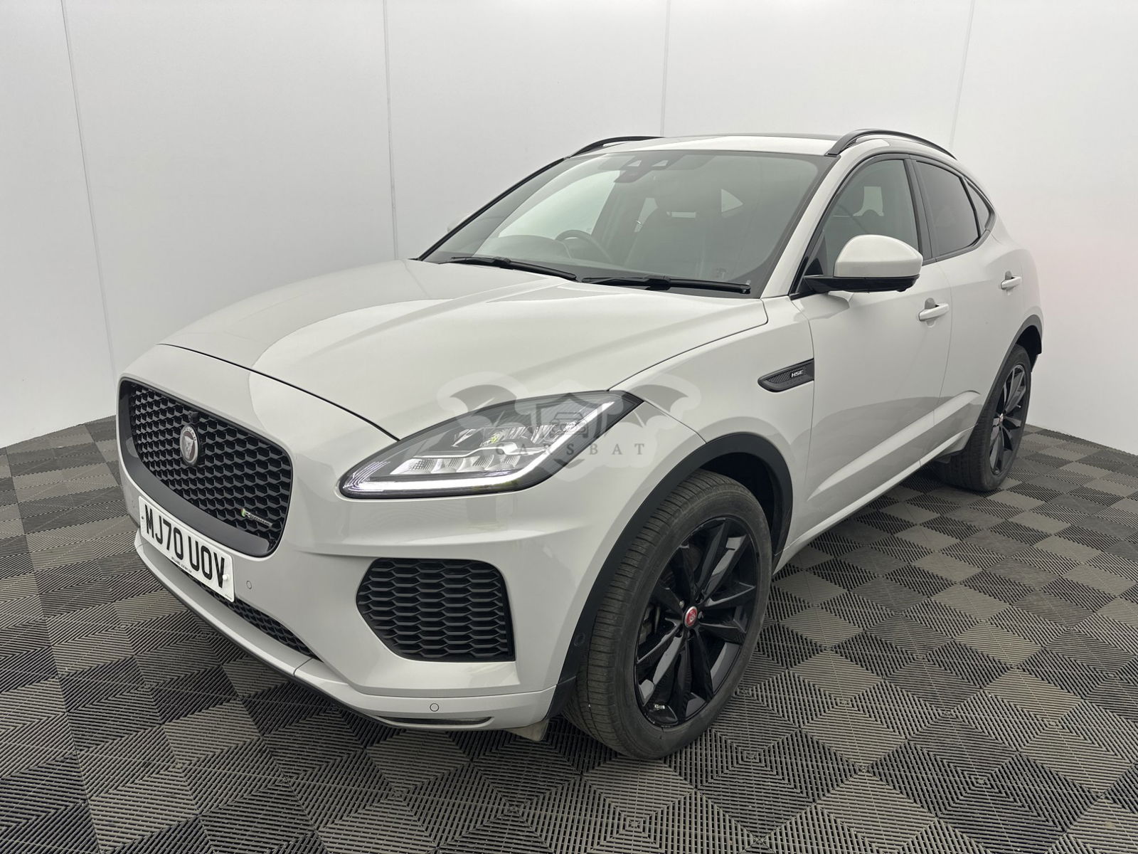 Jaguar E-Pace 2.0 R-Dynamic HSE 2020