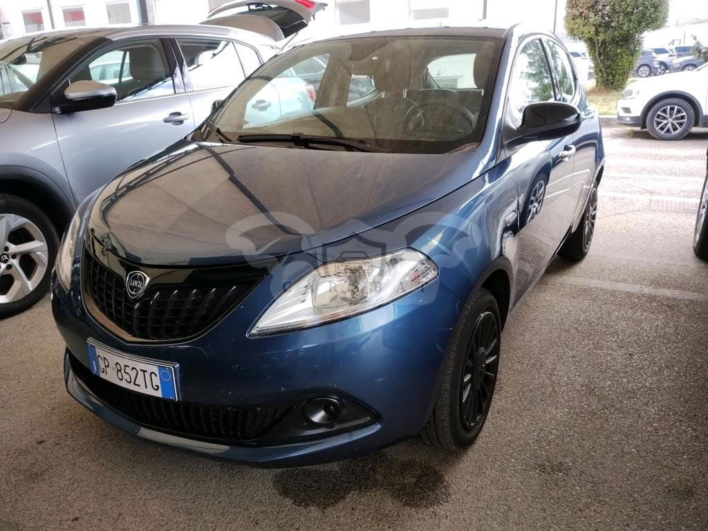 Lancia Ypsilon 1.0 Silver 2023