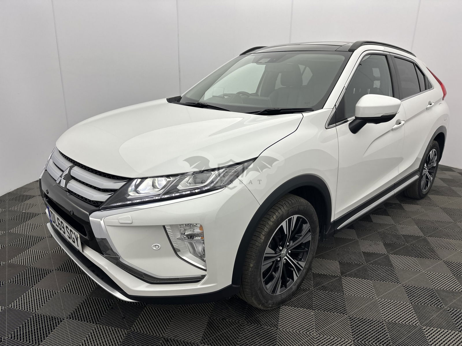 Mitsubishi Eclipse Cross 1.5 Exceed 2019