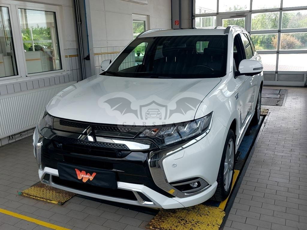 Mitsubishi Outlander 2.4 2021