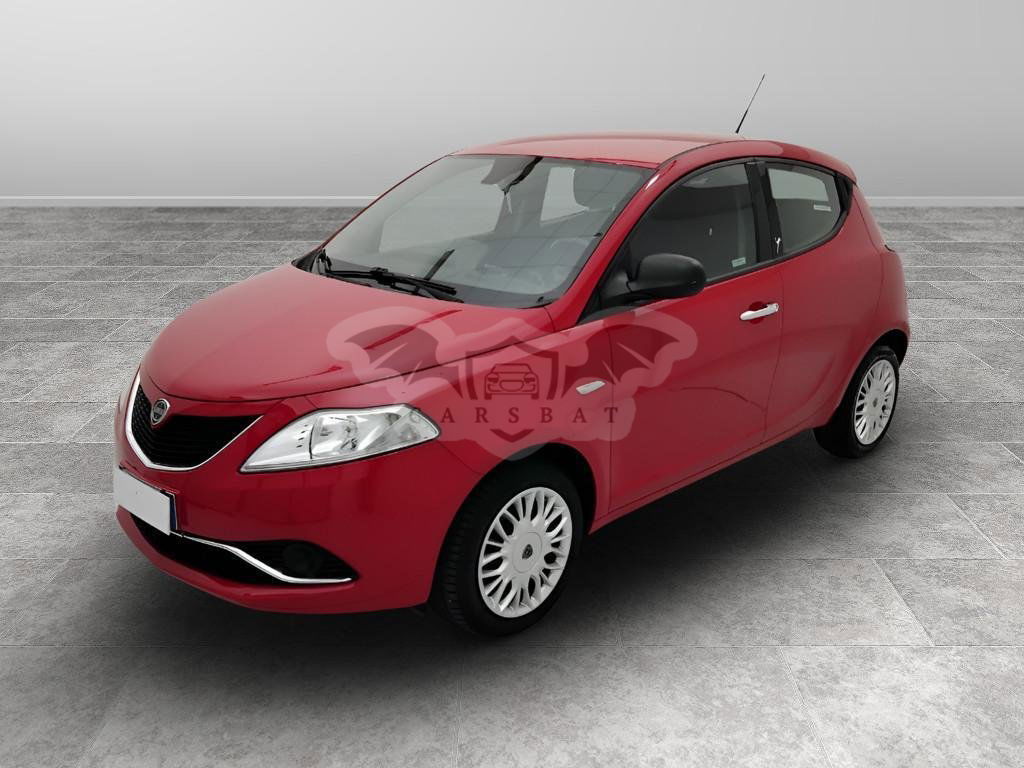 Lancia Ypsilon 1.3 MultiJet Silver 2016