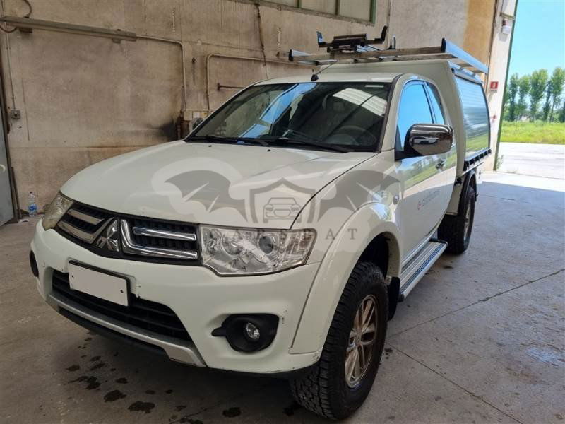 Mitsubishi L200 2.5 DI-D Intense 2015