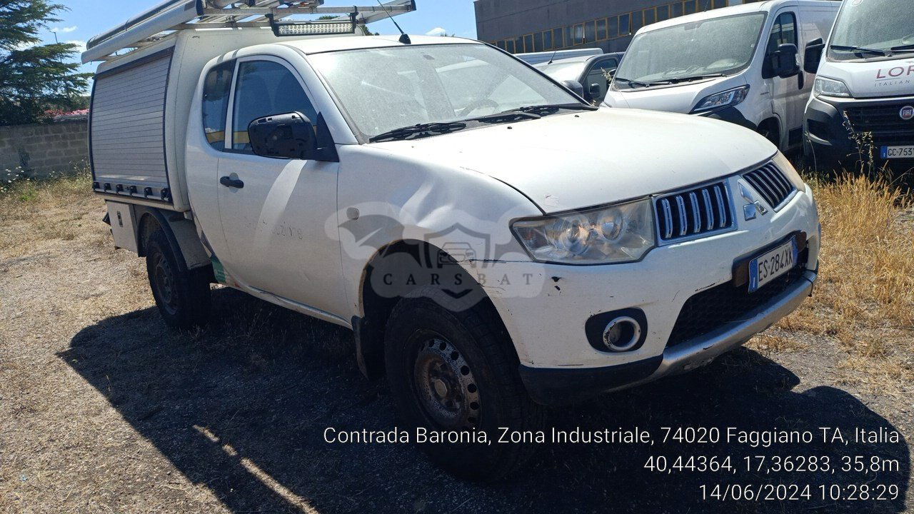 Mitsubishi L200 2.5 DI-D Invite 2013