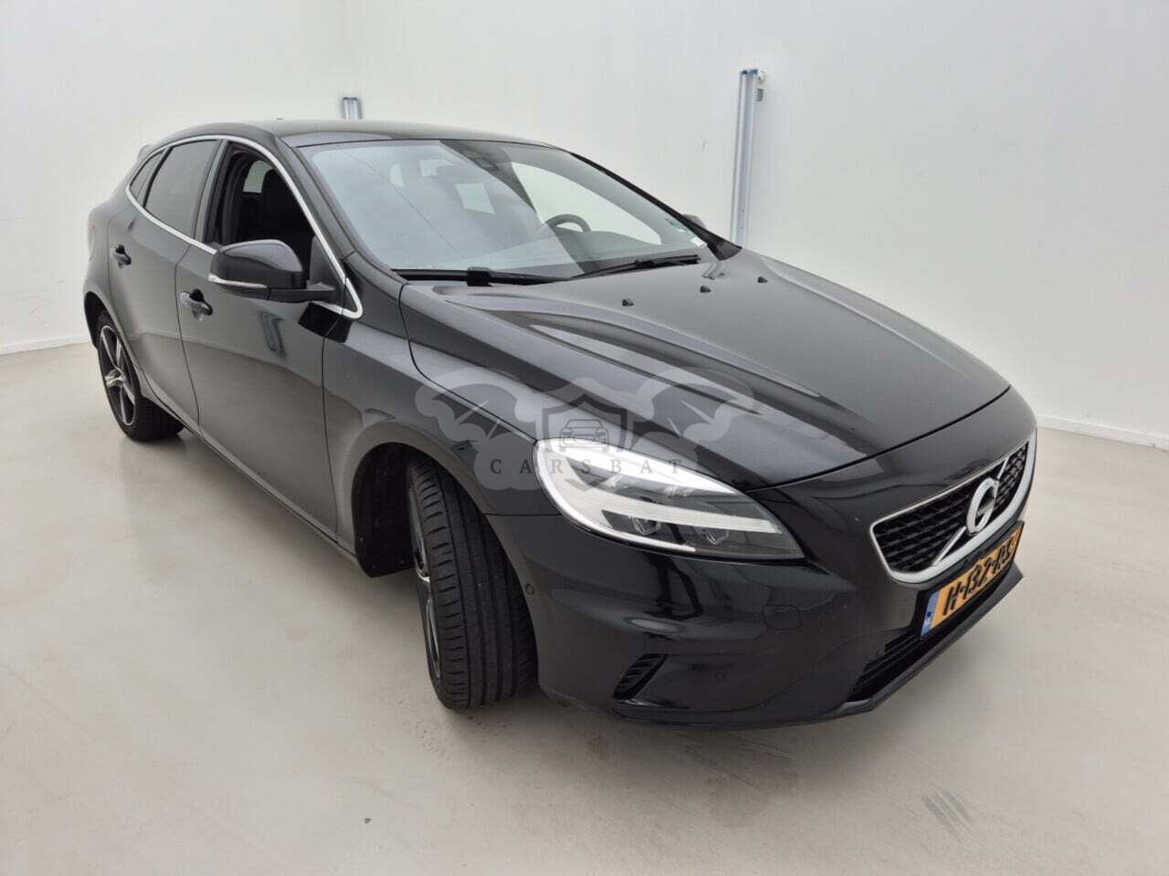 Volvo V40 T3 R-design 2020