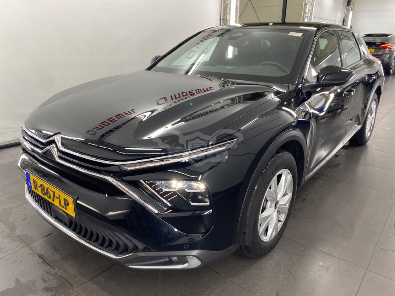 Citroën C5 X 1.2 Business 2022