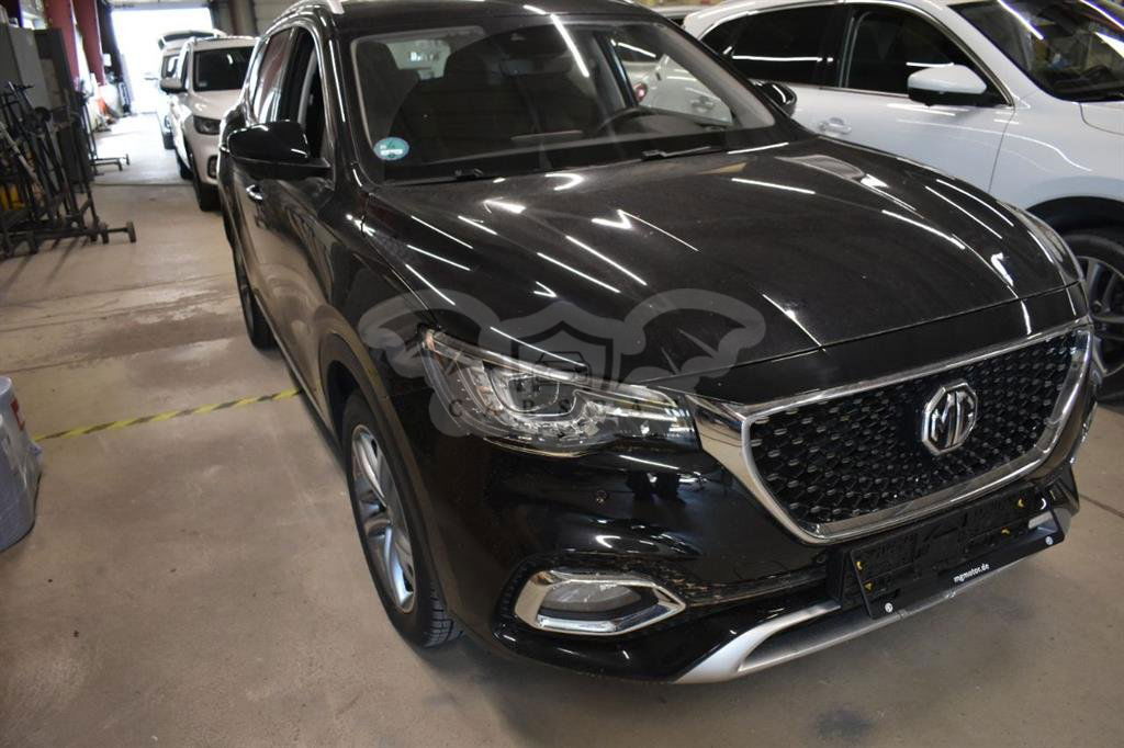 MG EHS Luxury 2022