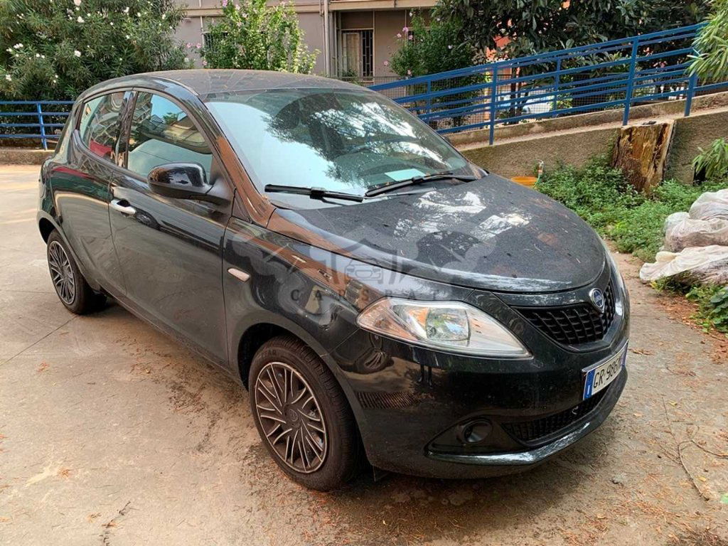 Lancia Ypsilon 1.0 Silver 2023