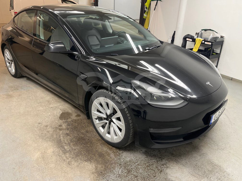 Tesla Model 3 Long Range 2021