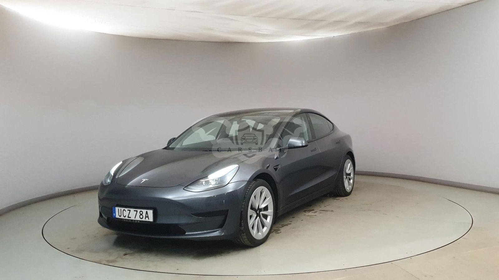 Tesla Model 3 Standard Range Plus 2021