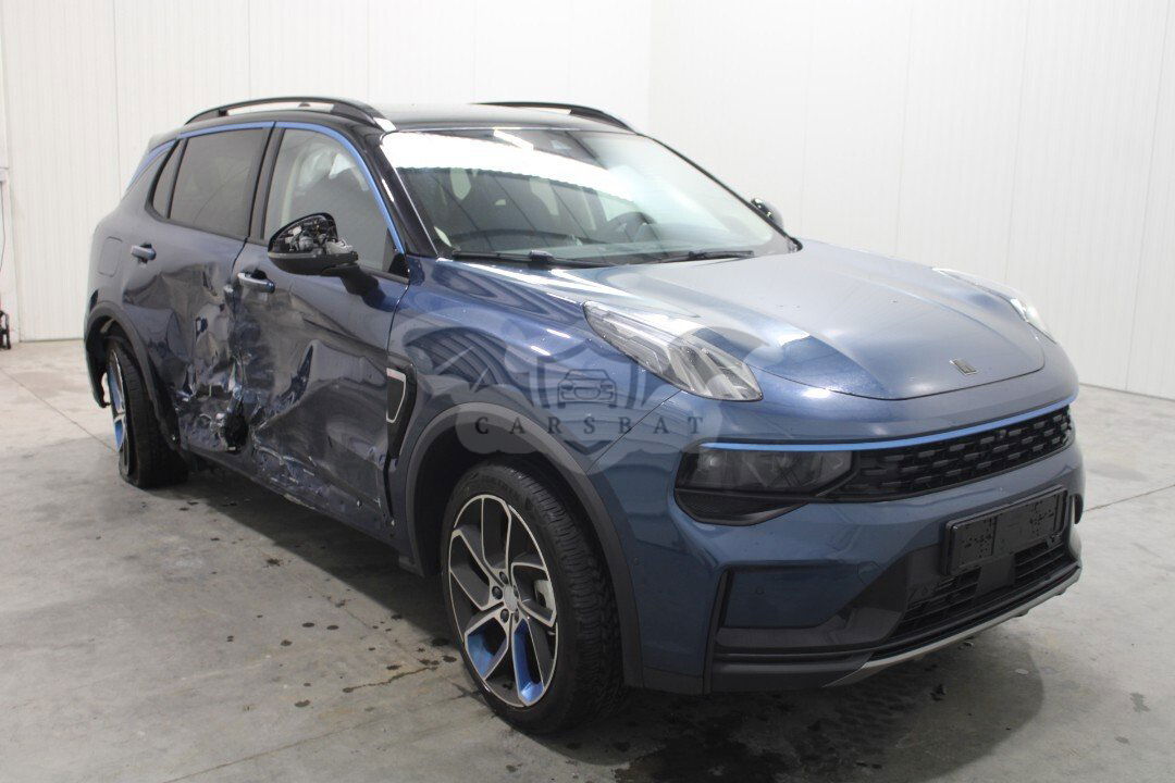 Lynk&Co 01 2022