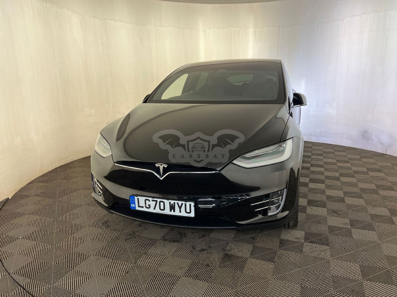 Tesla Model X 2020