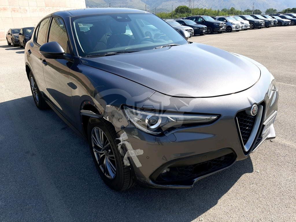 Alfa Romeo Stelvio 2.2 Business 2017
