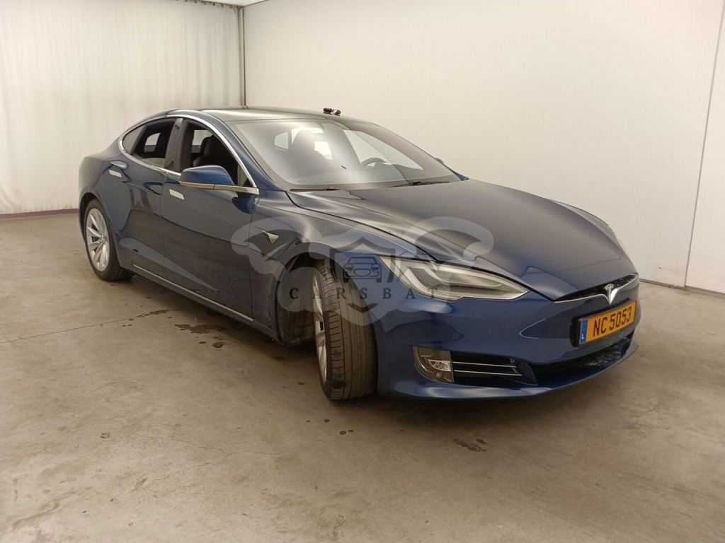 Tesla Model S 2020